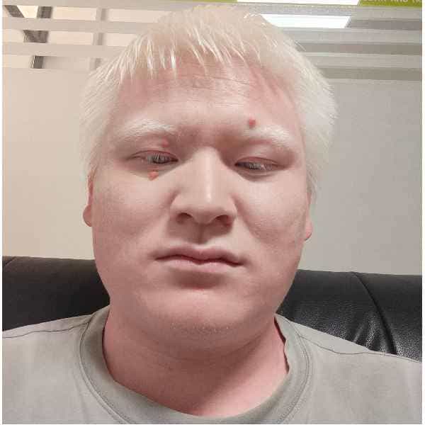 30岁岁安徽单身帅哥 - 菏泽吉缘网