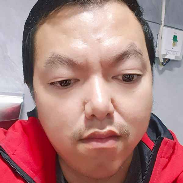 38岁岁江苏单身帅哥 - 菏泽吉缘网