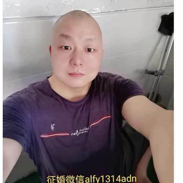45岁岁湖南单身帅哥 - 菏泽吉缘网