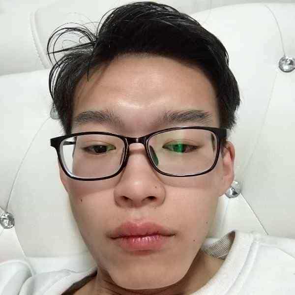 23岁岁河南单身帅哥 - 菏泽吉缘网