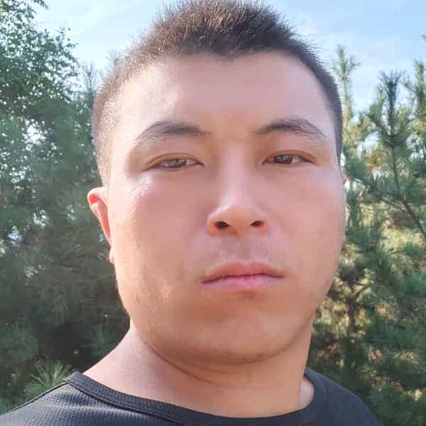 31岁岁河北单身帅哥 - 菏泽吉缘网
